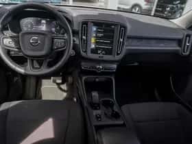 Volvo XC40 (2022) thumbnail 12