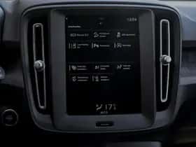 Volvo XC40 (2022) thumbnail 23