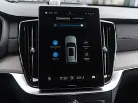 Volvo XC90 (2025) thumbnail 22