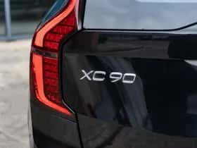 Volvo XC90 (2025) thumbnail 8