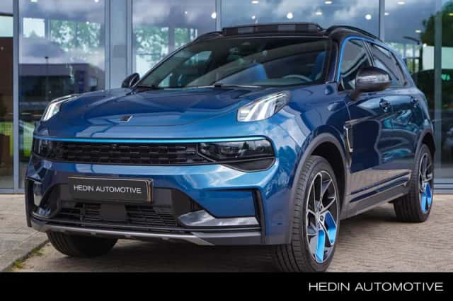 Lynk & Co 01 (2025) thumbnail 1