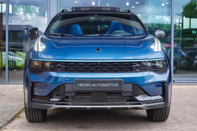 Lynk & Co 01 (2025) thumbnail 2