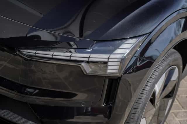 Volvo EX30 (2026) thumbnail 4