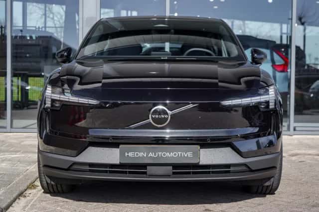 Volvo EX30 (2026) thumbnail 2