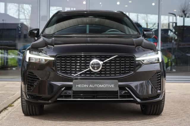 Volvo XC60 (2025) thumbnail 2