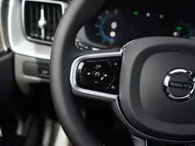 Volvo XC60 (2025) thumbnail 19