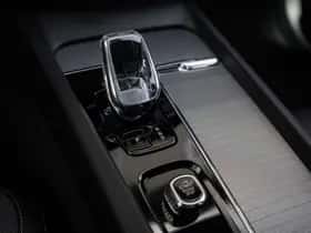 Volvo XC60 (2025) thumbnail 28