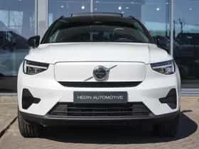 Volvo EX40 (2025) thumbnail 2