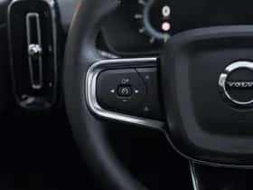 Volvo EX40 (2025) thumbnail 19