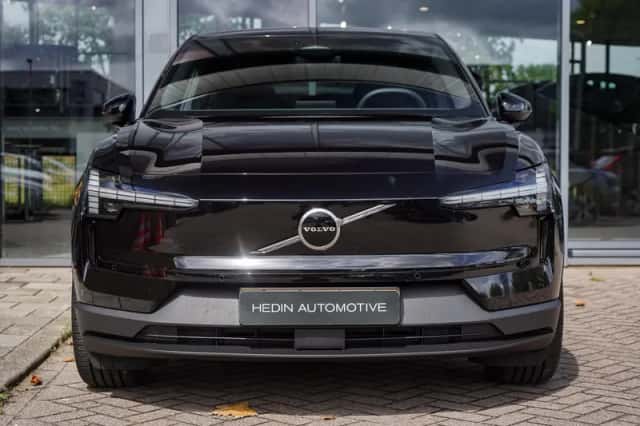Volvo EX30 (2026) thumbnail 2