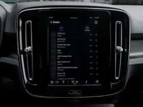 Volvo EX40 (2025) thumbnail 22