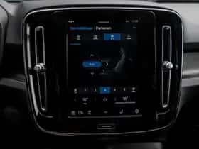 Volvo EX40 (2025) thumbnail 23