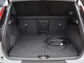 Volvo EX40 (2025) thumbnail 10