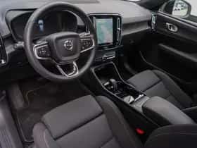 Volvo XC40 (2024) thumbnail 12