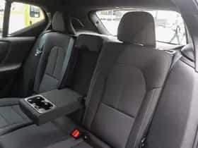 Volvo XC40 (2024) thumbnail 14