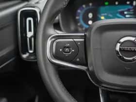Volvo XC40 (2024) thumbnail 18