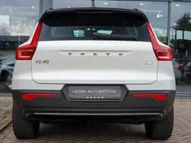 Volvo XC40 (2024) thumbnail 5