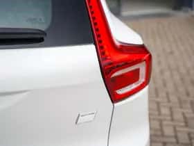 Volvo XC40 (2024) thumbnail 9
