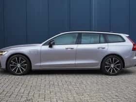 Volvo V60 (2025) thumbnail 3