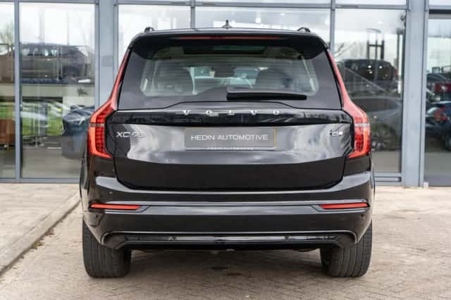 Volvo XC90 (2025) thumbnail 5