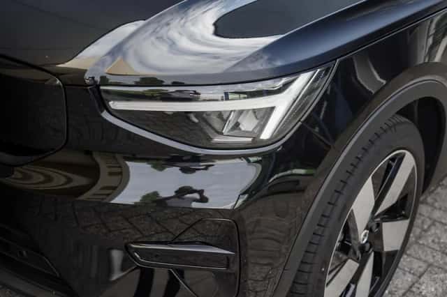 Volvo EX40 (2026) thumbnail 4