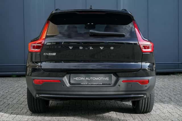 Volvo EX40 (2026) thumbnail 5