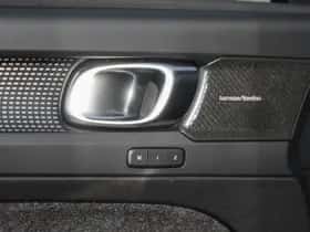 Volvo EX40 (2026) thumbnail 13