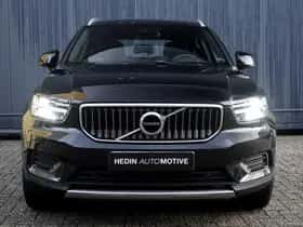 Volvo XC40 (2021) thumbnail 2