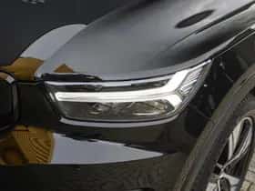 Volvo XC40 (2020) thumbnail 4