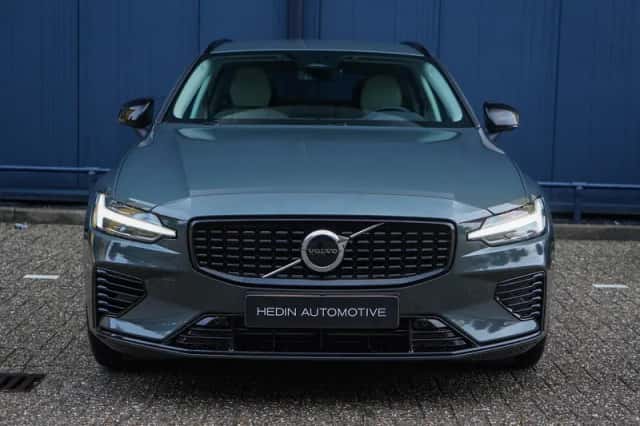 Volvo V60 (2026) thumbnail 2