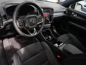 Volvo C40 (2025) thumbnail 12