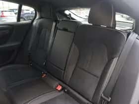 Volvo C40 (2025) thumbnail 17
