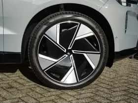 Volvo EX90 (2025) thumbnail 7