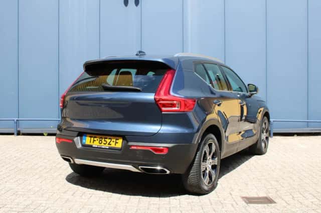 Volvo XC40 (2018) thumbnail 6