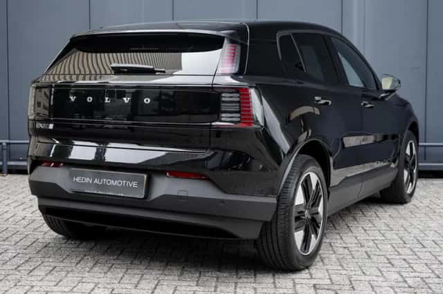 Volvo EX30 (2026) thumbnail 6