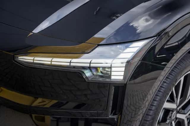 Volvo EX30 (2026) thumbnail 4