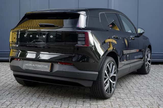 Volvo EX30 (2026) thumbnail 6