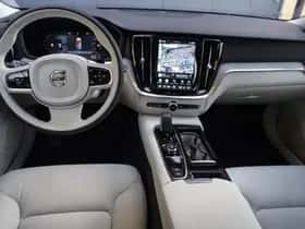 Volvo V60 (2025) thumbnail 12