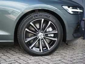 Volvo V60 (2025) thumbnail 7