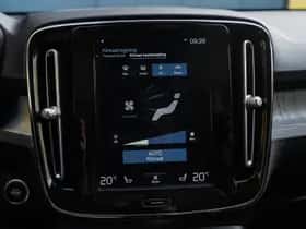 Volvo XC40 (2021) thumbnail 23