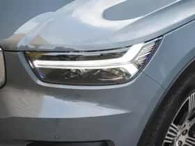 Volvo XC40 (2021) thumbnail 4