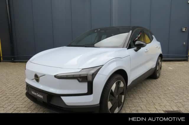 Volvo EX30 (2025) thumbnail 1
