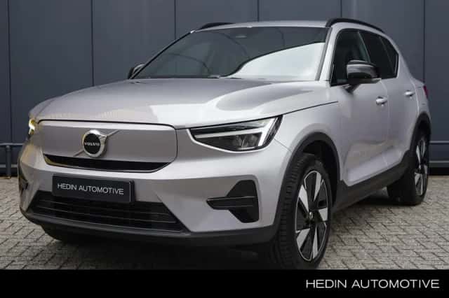 Volvo EX40 (2026) thumbnail 1