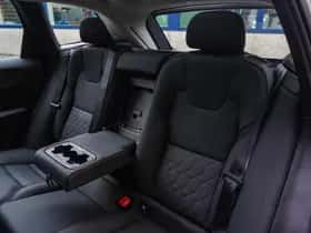Volvo XC60 (2025) thumbnail 14