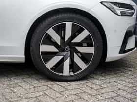 Volvo V90 (2025) thumbnail 7
