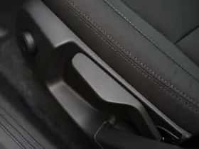 Volvo EX40 (2025) thumbnail 15