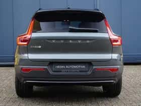 Volvo EX40 (2025) thumbnail 5