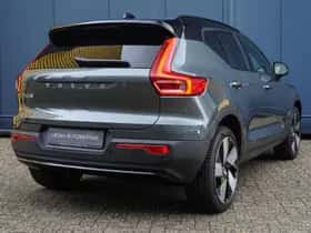 Volvo EX40 (2025) thumbnail 6