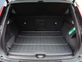 Volvo EX40 (2025) thumbnail 10