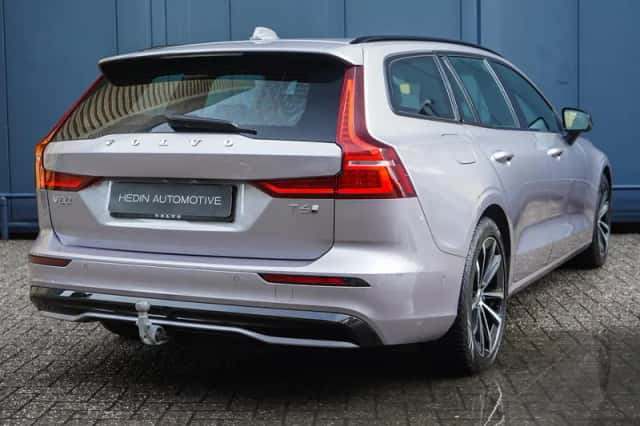 Volvo V60 (2025) thumbnail 6